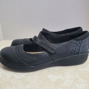 Clarks Black Mary Jane Flats